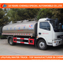 Camion de lait Dongfeng 4X2 de camion-citerne de lait de camion de Dongfeng